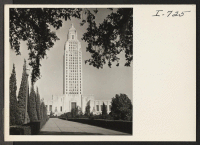 [recto] The Louisiana Capitol Building is a monument to the late Senator Huey P. Long. It was built in the early ...