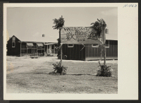 [recto] Closing of the Jerome Center, Denson, Arkansas. One of several elected by the residents of Rohwer to welcome the new arrivals from Jerome. ;  Photographer: Mace, Charles E. ;  Denson, Arkansas.