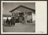 [recto] One of the barracks which was used as an exhibit room at the Harvest Festival on Thanksgiving day. ;  Photographer: Stewart, Francis ;  Rivers, Arizona.