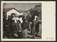 [recto] Part of the large crowd which attended the Harvest Festival at the Gila Project which was held on Thanksgiving day. ;  Photographer: Stewart, Francis ;  Rivers, Arizona.