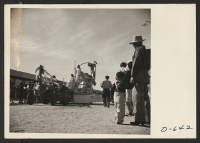 [recto] One of the floats in the Harvest Festival Parade held at this center on Thanksgiving day. ;  Photographer: Stewart, Francis ;  Rivers, Arizona.