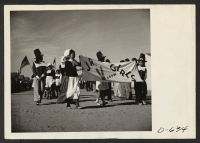 [recto] A group of V...- girls who participated in the Harvest Festival Parade at the Gila River Center on Thanksgiving day. ;  Photographer: Stewart, Francis ;  Rivers, Arizona.